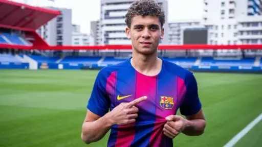 حمزة عبد الكريم يقود برشلونة للنهائي ويشعل كلاسيكو ناري أمام ريال مدريد