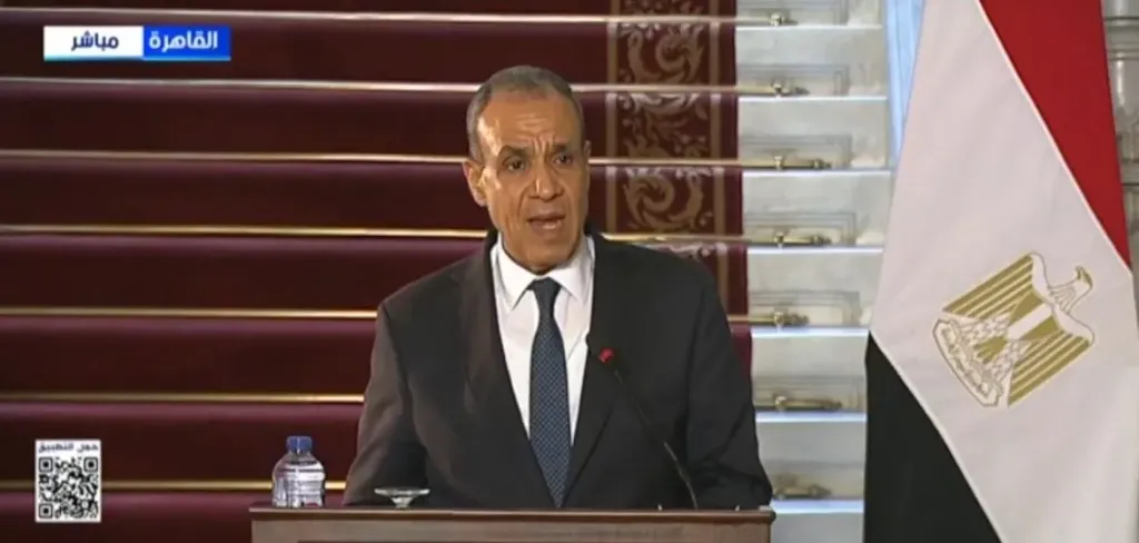 وزير الخارجية: مصر حريصة على تعزيز التعاون المشترك مع جزر القمر بمختلف المجالات
