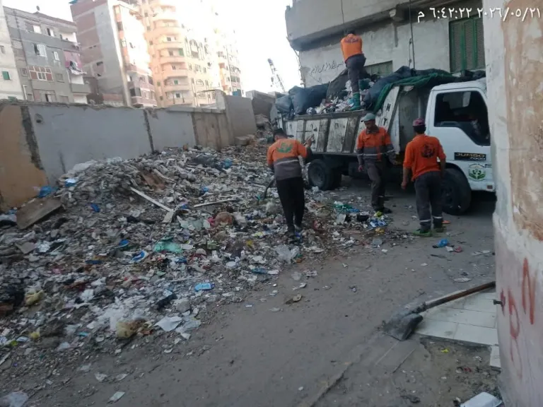 محافظ الإسكندرية: استجابة فورية لشكاوى المواطنين ورفع أكثر من 103 ألف طن مخلفات ‎شهر مايو