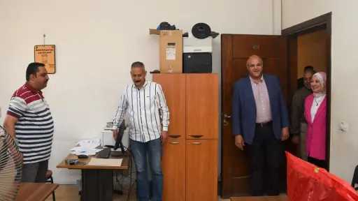 محافظ الإسكندرية يهنيء العاملين بالديوان العام بعيد الأضحى المبارك