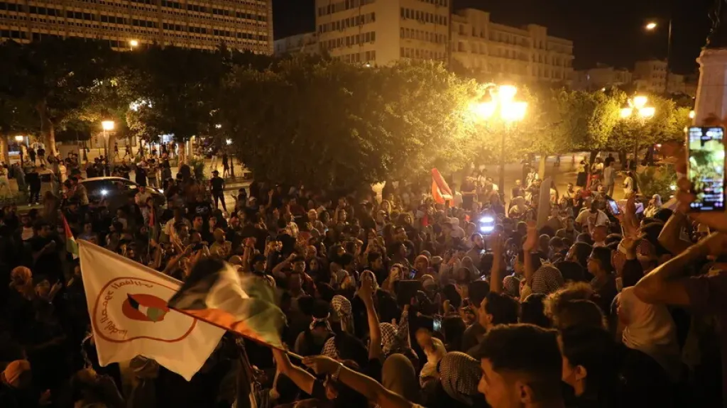 وقفة بتونس تضامنا مع غزة ضد استمرار القصف والحصار أيام العيد