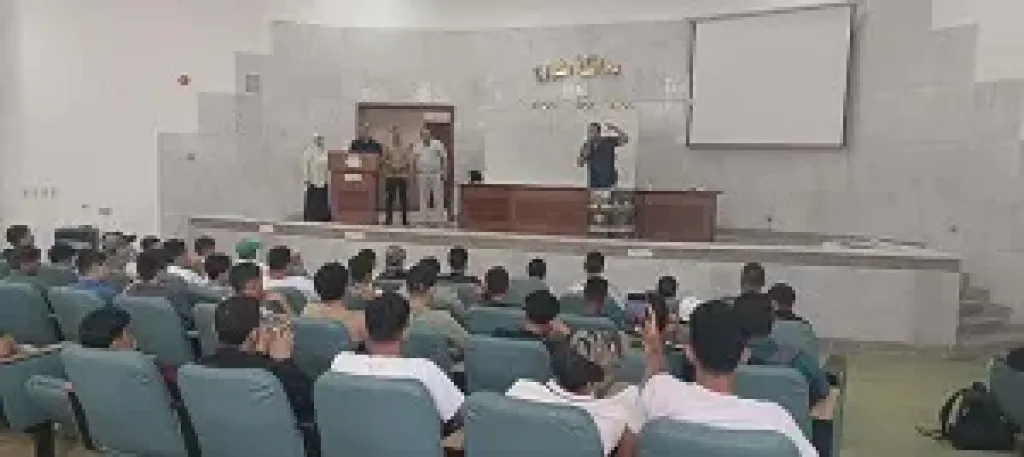 تعليم مطروح: انطلاق المراجعة النهائية للشهادة الإعدادية وسط حضور طلابي كبير