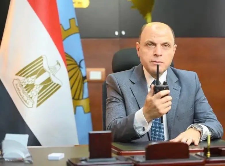 محافظ الغربية:رفع 785 طنًا من المخلفات والتراكمات التاريخية وبؤر القمامة بالمراكز والمدن