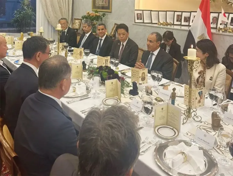 وزير الخارجية يلتقي عدداً من الوزراء وكبار المسؤولين وصناع القرار في اليابان