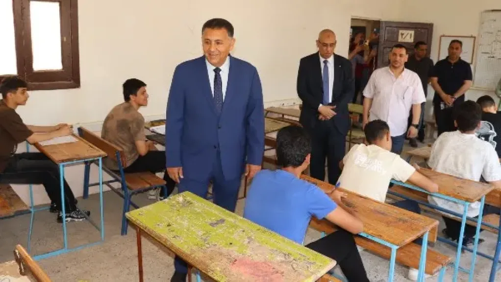 تعليم القليوبية تستبعد رئيس لجنة وتُحيل مراقبًا للتحقيق بعد تسريب امتحان العربي بالإعدادية