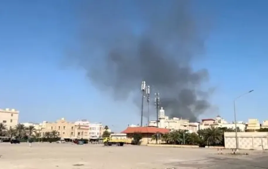قوة الإطفاء الكويتية: اشتعال حريقين نتيجة سقوط شظايا صواريخ وطائرات مسيرة إيرانية