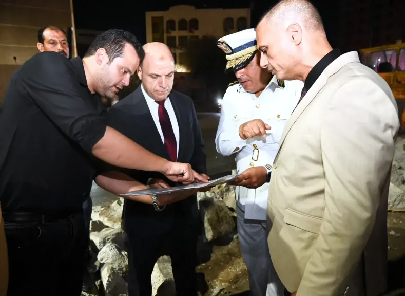 محافظ الغربية يطلق أول تدخل مروري شامل لإعادة تنظيم المحاور المرورية على طريق القاهرة – الإسكندرية
