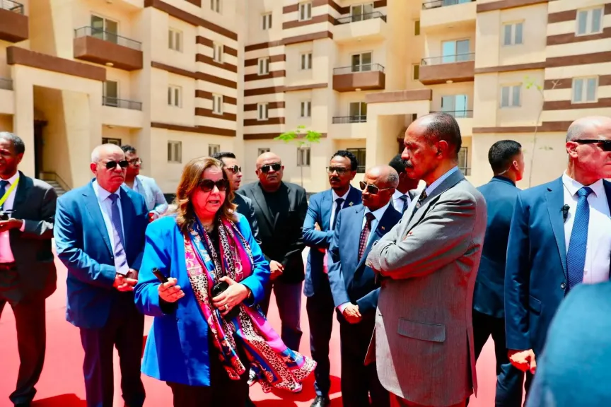 الرئيس الإريتري يزور وحدات المبادرة الرئاسية ”سكن لكل المصريين” بمدينة حدائق العاصمة
