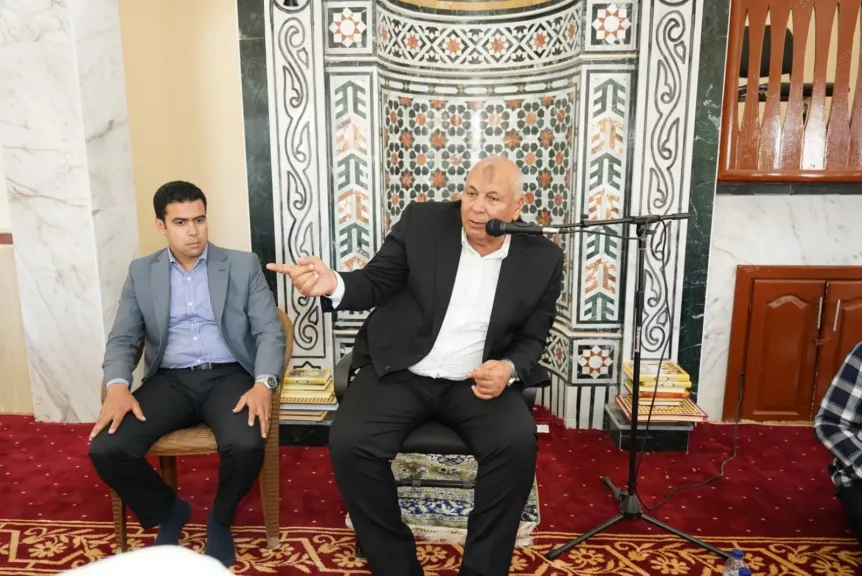 محافظ مطروح يفتتح مسجد  اسبيته ويؤكد الاهتمام الكبير بالمشروعات التنموية والخدمية بشمس الحكمة