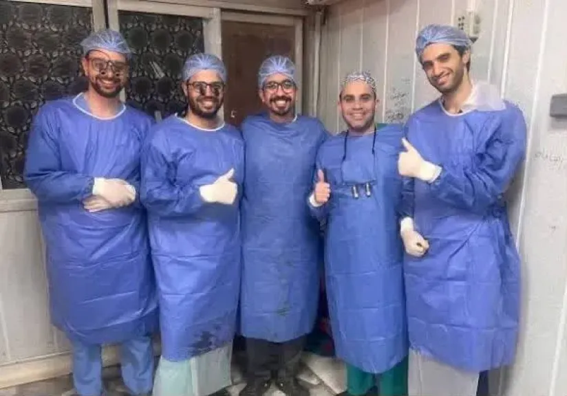 في جراحة استمرت 12 ساعة.. أطباء طنطا الجامعي ينجحون في إعادة توصيل يد مبتورة بالكامل