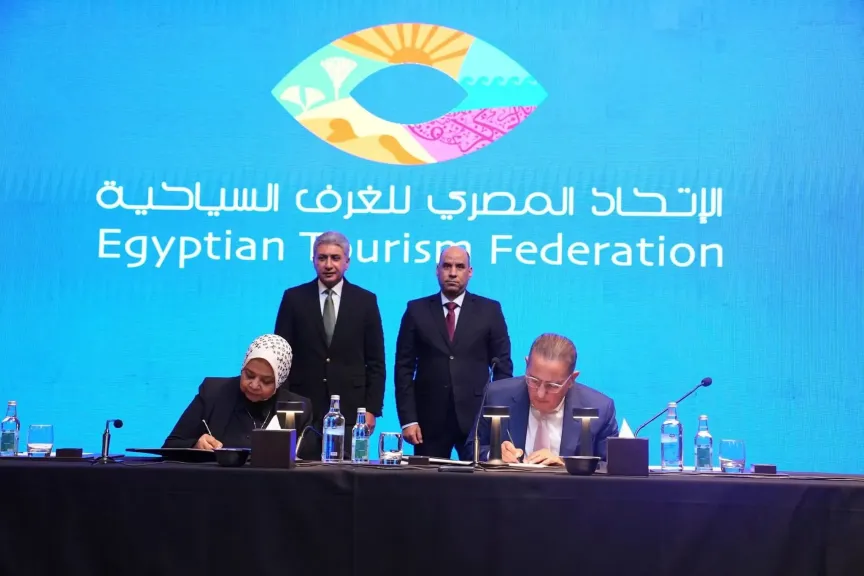 وزيرا العمل والسياحة والآثار يطلقان مبادرة تعاون مع ”الاتحاد المصري للغرف السياحية”