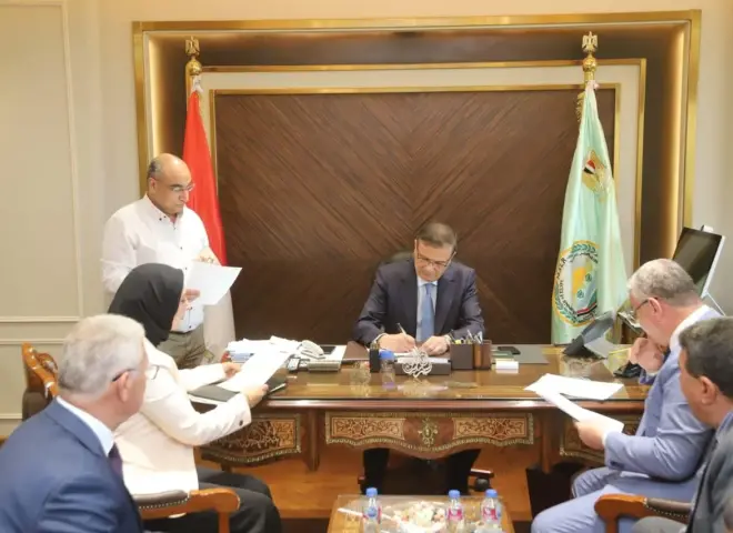 وزير الزراعة يواصل لقاءاته الدورية بأعضاء النواب والشيوخ لبحث طلبات المواطنين