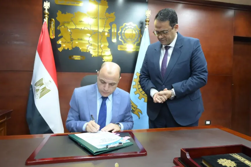 محافظ الغربية يعتمد نتيجة الشهادة الإعدادية بنسبة نجاح 76.33% ويهنئ الطلاب الناجحين
