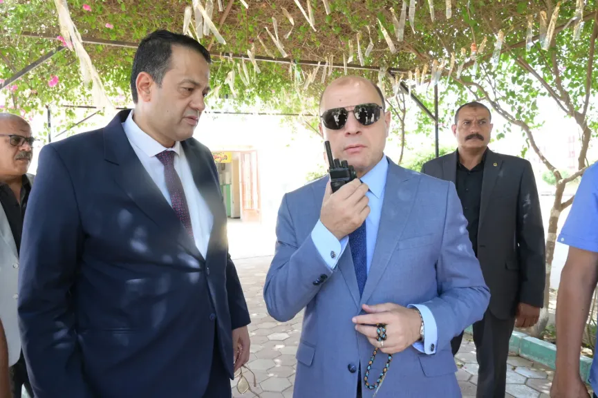 قبل ساعات من انطلاق امتحانات الثانوية العامة.. محافظ الغربية يتفقد جاهزية اللجان لاستقبال 51702 طالب في 115 لجنة