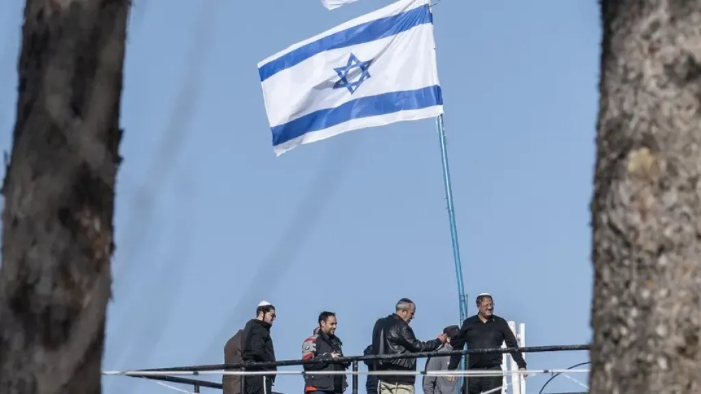 فلسطينيو النقب يتظاهرون ضد الهدم وبن غفير يتوعد
