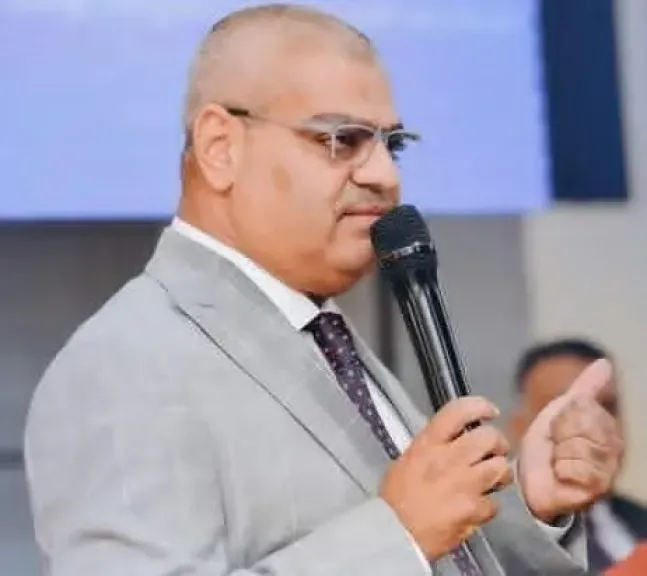 نقيب أطباء بني سويف يعلن براءة طبيب من تهمة نسيان مشرط جراحي في صدر مريض