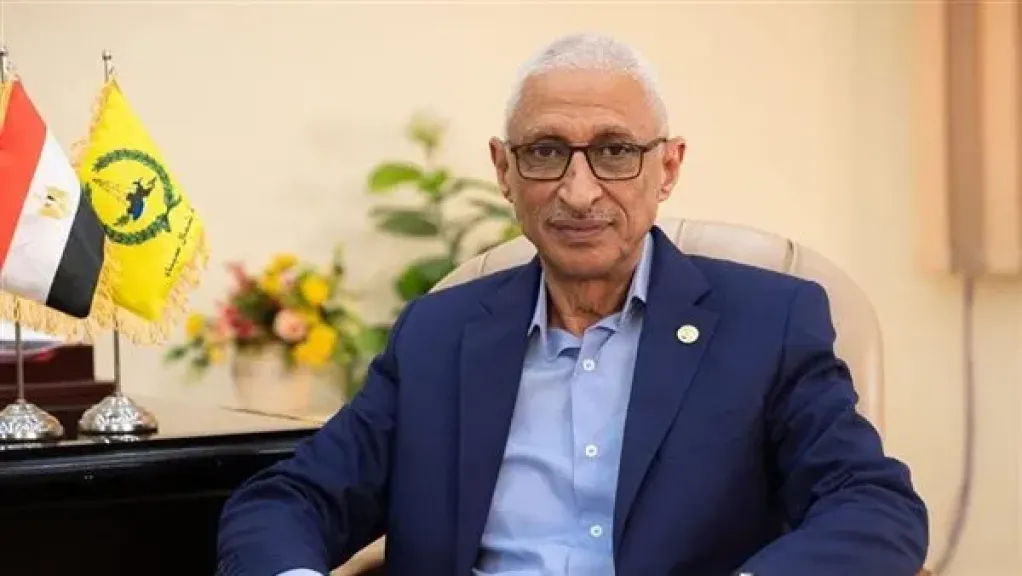 محافظ شمال سيناء ينشر توضيحا بشأن إجراءات الترخيص والتقنين وإثبات الجنسية