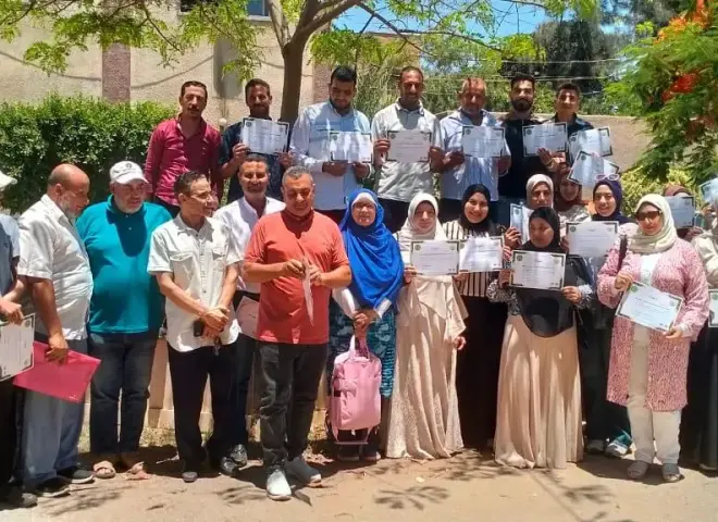 quot;لجنة مبيدات الآفات الزراعيةquot; تختتم فعاليات البرنامج التأهيلي لـ quot;مطبقي المبيداتquot; بمحافظة البحيرة