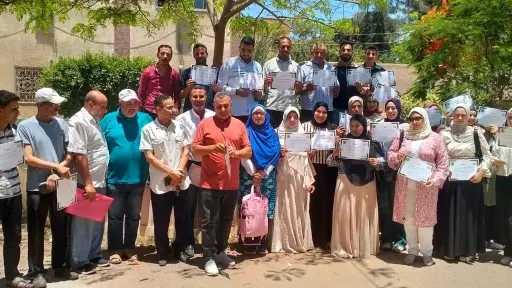 quot;لجنة مبيدات الآفات الزراعيةquot; تختتم فعاليات البرنامج التأهيلي لـ quot;مطبقي المبيداتquot; بمحافظة البحيرة