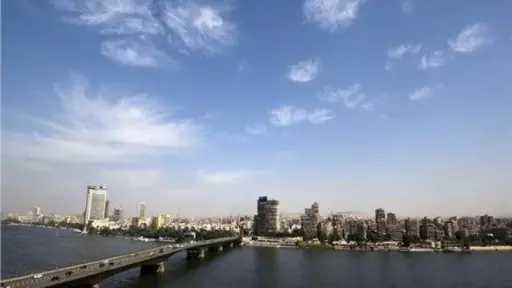 الأرصاد: طقس الغد حار رطب نهارا معتدل الحرارة رطب ليلا على أغلب الأنحاء.. والعظمى بالقاهرة 35