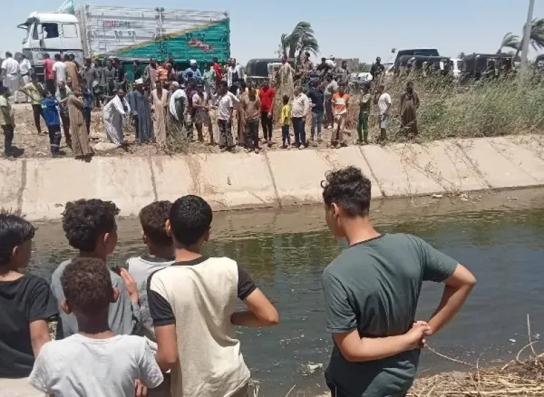 مصرع 8 أطفال وإصابة 5 آخرين في انقلاب تروسيكل بأسيوط.. والنيابة تحقق