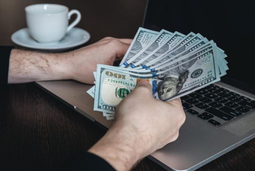 تجربة ربح نقود حقيقية في الكويت