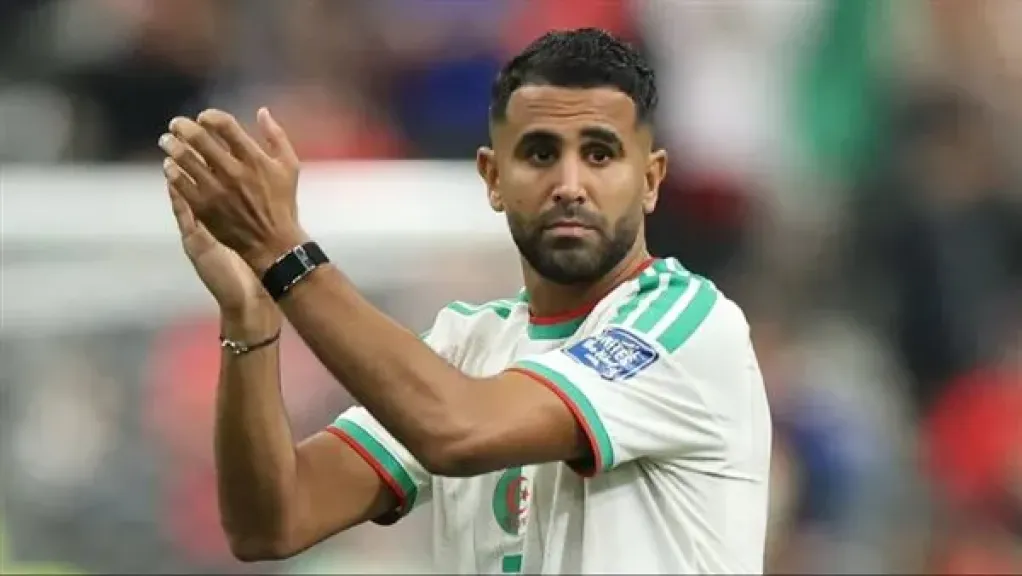 رياض محرز يعلن اعتزاله الدولي بعد خروج الجزائر من كأس العالم 2026