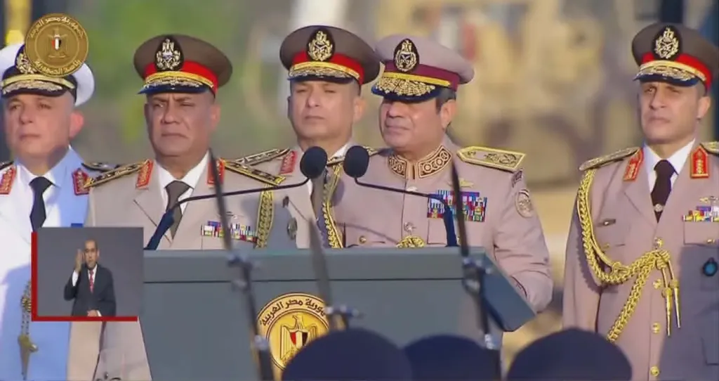 الرئيس السيسي يفتتح القيادة الاستراتيجية للدولة: يجسد دور مصر كقوة سلام