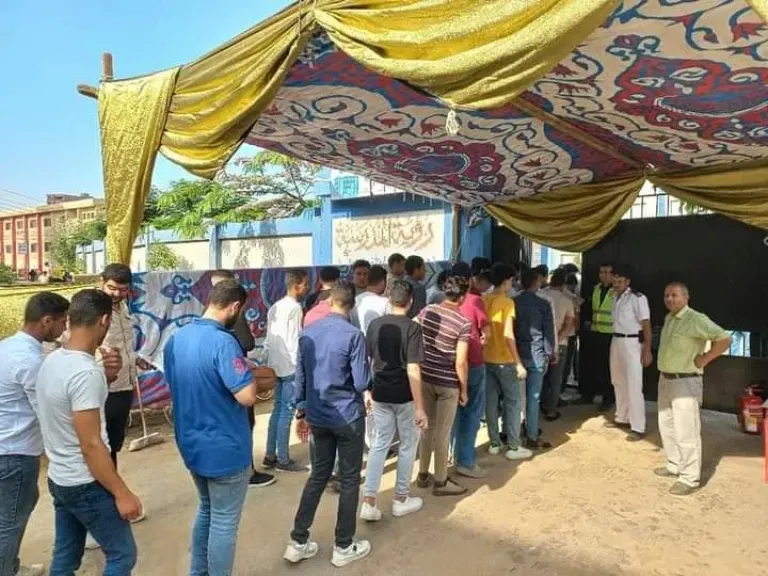 امتحانات الثانوية العامة في بني سويف.. ضبط أكثر من 60 طالبا وطالبة بحوزتهم سماعات غش