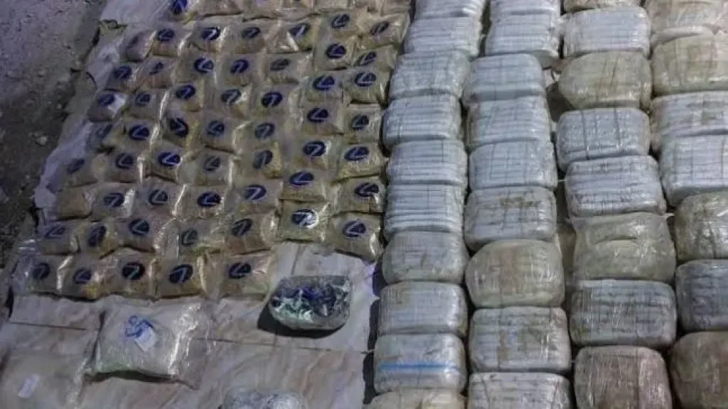 أوزبكستان تحبط محاولة لتهريب مخدرات جوا من أفغانستان