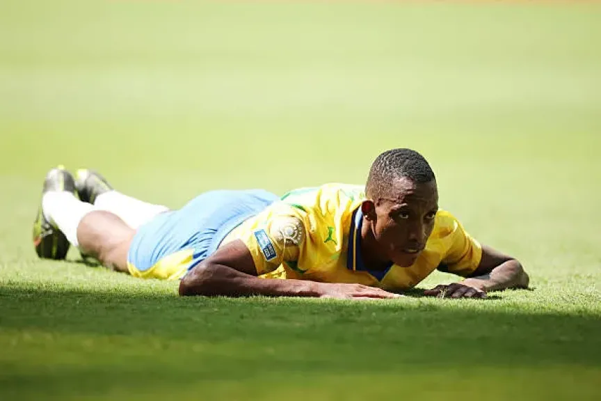 لاعب صن داونز ينجو من محاولة قتل