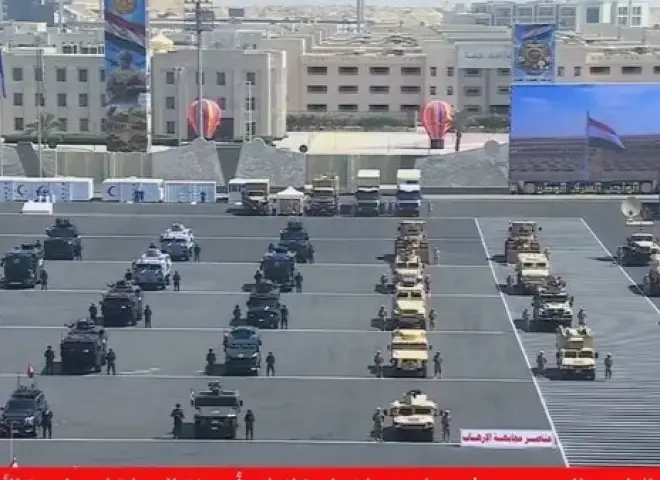 الرئيس السيسي يشهد استعراض إمكانيات أجهزة الدولة لمواجهة الأزمات والكوارث بالعاصمة الجديدة