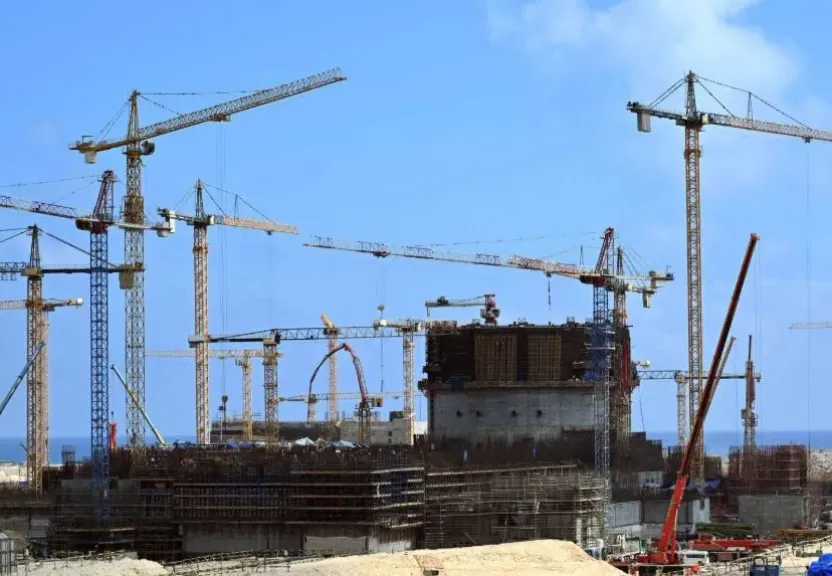 رئيس لجنة الطاقة بالنواب: تركيب وعاء ضغط المفاعل بالوحدة الثانية في الضبعة خطوة مهمة لاستكمال المحطة ونقل الخبرات لمصر
