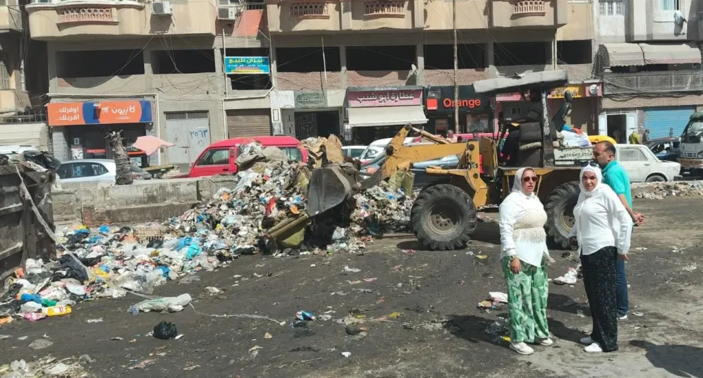 محافظ الإسكندرية: حملات مكثفة بالأحياء لمواجهة النباشين والفريزة ورفع كفاءة النظافة العامة