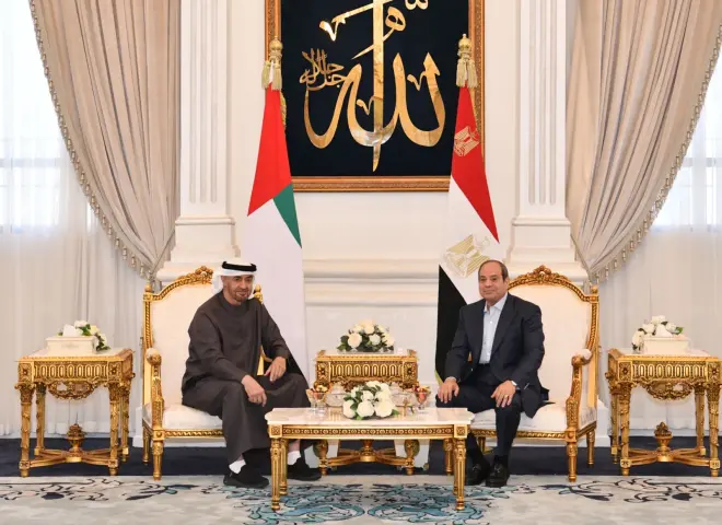 الرئيس السيسي يستقبل الشيخ محمد بن زايد في العلمين.. تأكيد على قوة العلاقات المصرية الإماراتية وبحث تطورات المنطقة