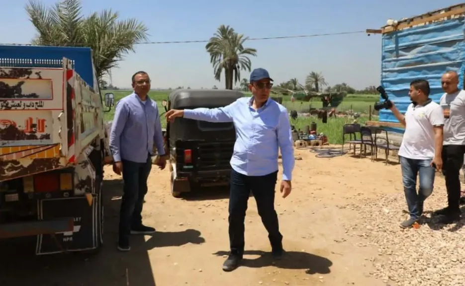 ضبط تعديات على أراضٍ زراعية بمغاغة وبني مزار في بني سويف