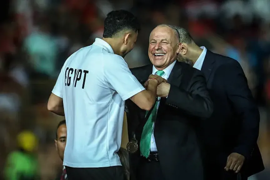 أبو ريدة يثمن مبادرة ساويرس لتكريم منتخب مصر