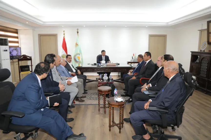 وزير الزراعة يبحث مع quot;التحالف العربيquot; وquot;بيبسيكوquot; تعزيز إنتاج تقاوي البطاطس محلياً ودعم صغار المزارعين