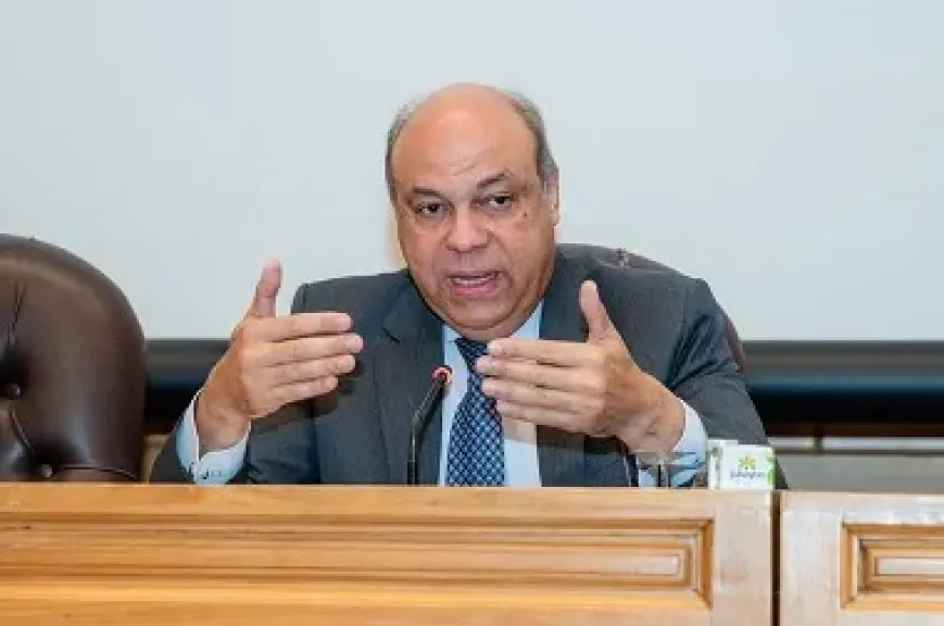 وزير الطيران: إطلاق أول دراسة جدوى وطنية لإنتاج واستخدام وقود الطيران المستدام