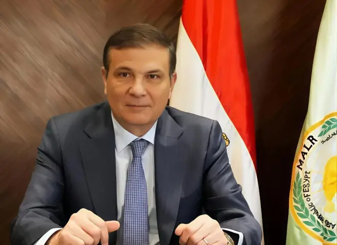وزارة الزراعة تصدر 368 ترخيص لتشغيل أنشطة مشروعات الثروة الحيوانيه والداجنة