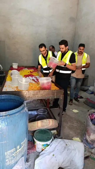 قبل طرحها بالأسواق.. محافظ الغربية يعلن ضبط 2 طن حلوى منتهية الصلاحية داخل مصنع غير مرخص بالغربية