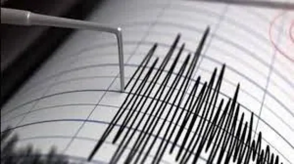 زلزال بقوة 5 درجات يهز محافظة خوزستان الإيرانية