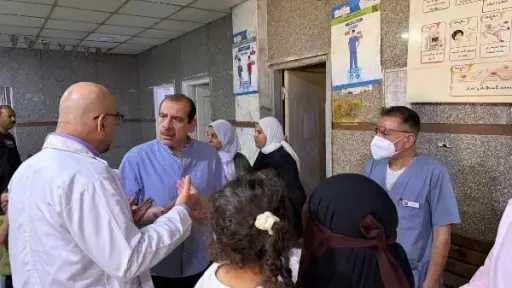 إحالة مسؤولين للتحقيق بعد جولة مفاجئة لنائب وزير الصحة بمستشفى حميات حلوان