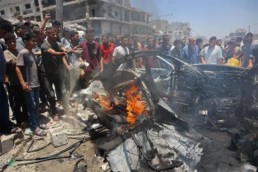 11 شهيدا في هجمات إسرائيلية على غزة بينهم عائلة من 6 أفراد