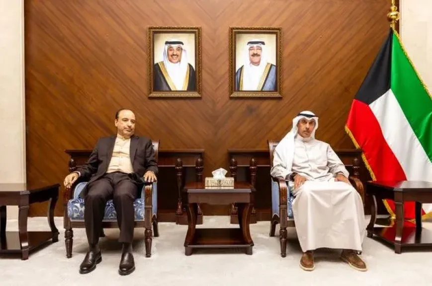 الخارجية الكويتية تستدعي السفير الإيراني بعد هجوم على ناقة نفطية