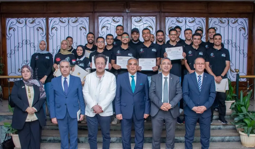 جامعة طنطا تكرم الفريق الطلابي  T-Racers بكلية الهندسة، لتحقيقه إنجازًا تاريخيًا في منافسات Formula Student UK 2026