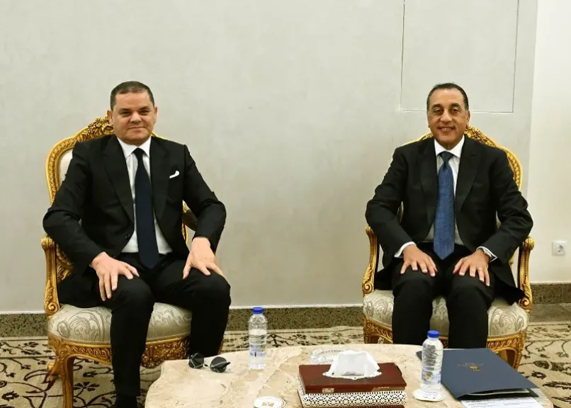 مدبولي لرئيس حكومة الوحدة الوطنية بليبيا: وضع خطة زمنية للتعاون بين البلدين في مجالات الغاز الطبيعي والاستكشافات البترولية