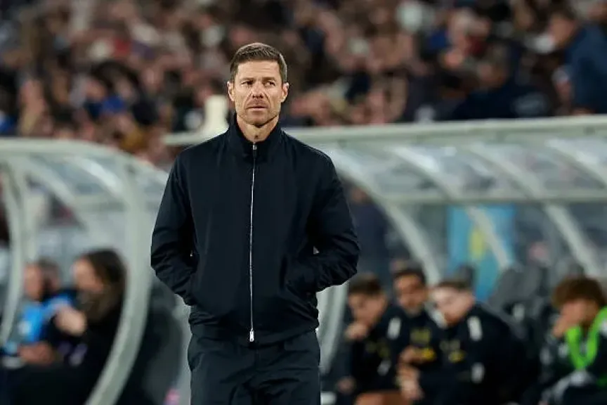 ألونسو: جرح ريال مدريد أصبح من الماضي.. وجوارديولا يلهم مشروعي مع تشيلسي