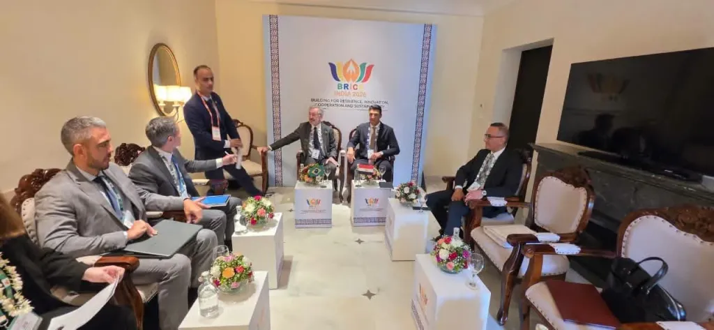 وزير الصناعة يبحث مع نظيره البرازيلي سبل تحويل العلاقات التجارية مع البرازيل إلى شراكة صناعية متكاملة