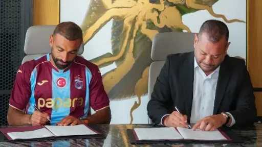 محمد صلاح يحقق 12 مليون يورو لطرابزون سبور في 3 أيام.. أرقام قياسية من القمصان والتذاكر